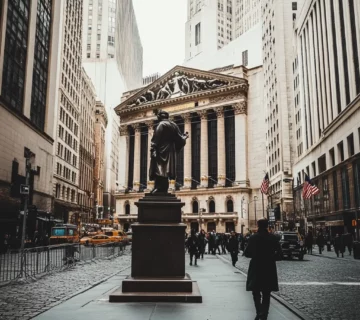 שוק ההון סכום 2024